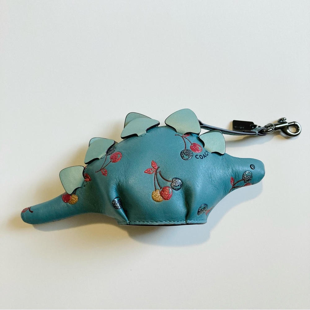 Coach Cherry Steggy Glove Tanned Leather Coin Case